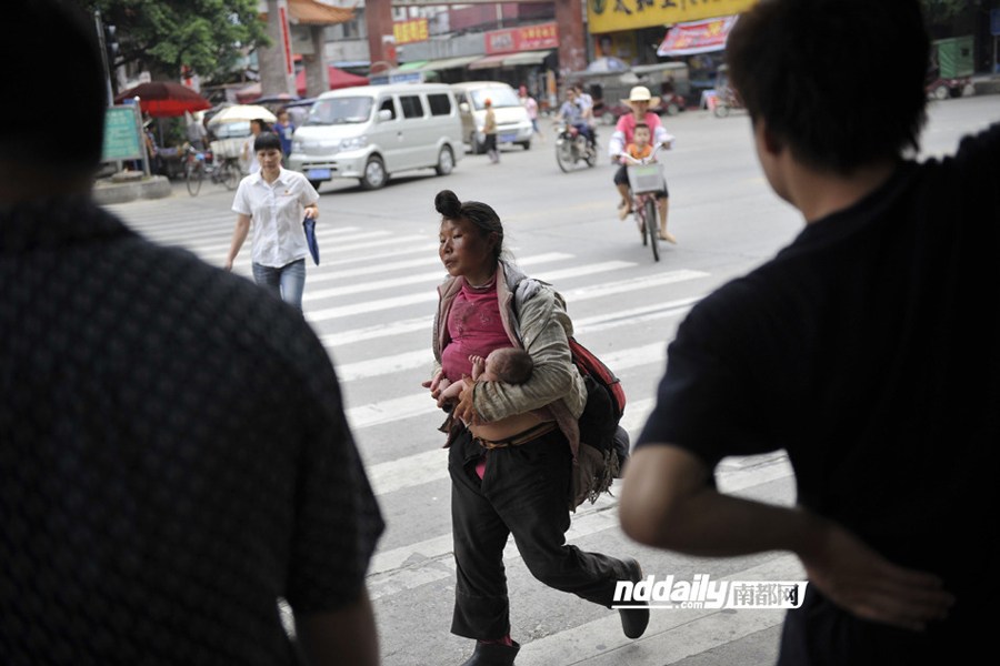 Chinese naked baby and mother pictures