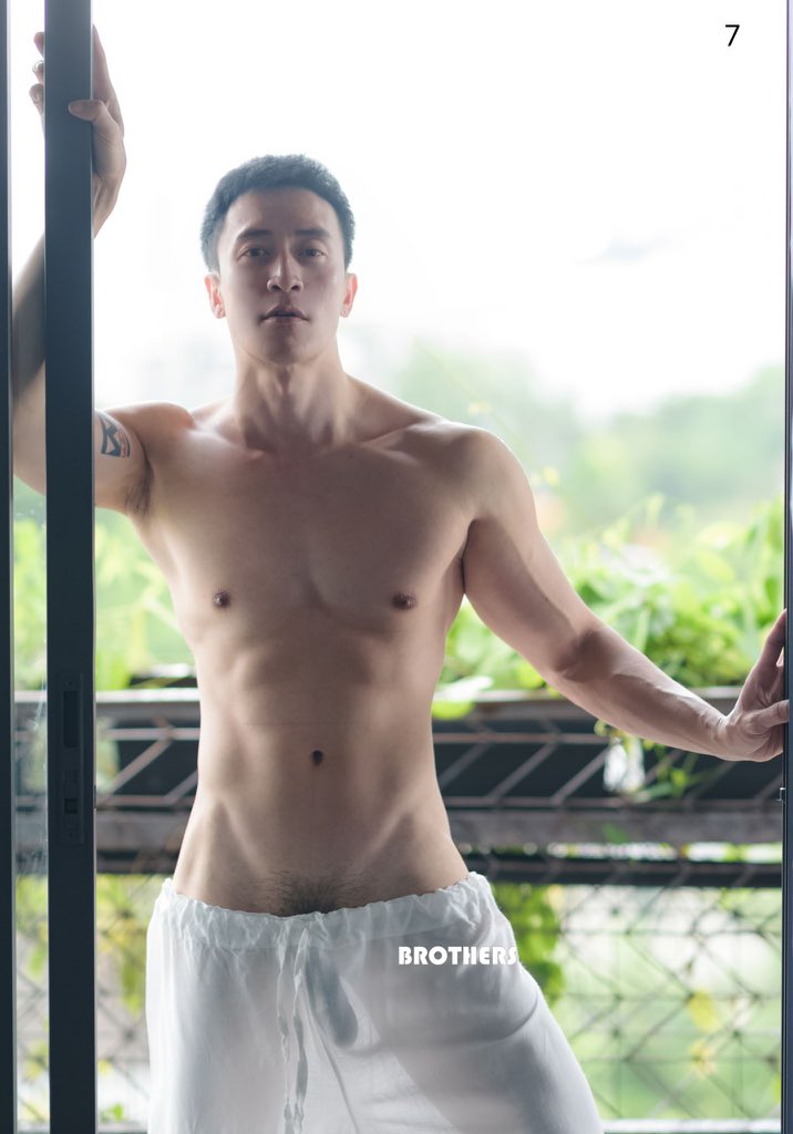 gay boy nude picture Chinese