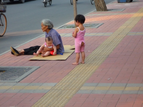 p-boys temperature Chinese peeing